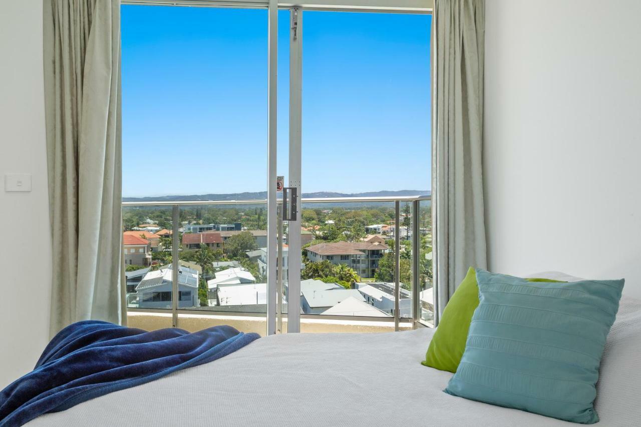 Foreshore Beachfront Apartments Gold Coast Bagian luar foto