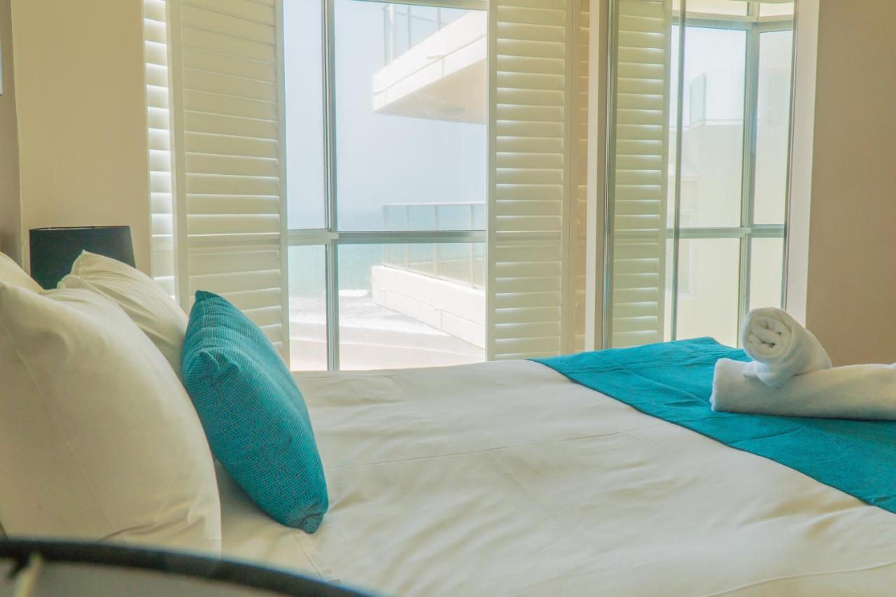 Foreshore Beachfront Apartments Gold Coast Bagian luar foto